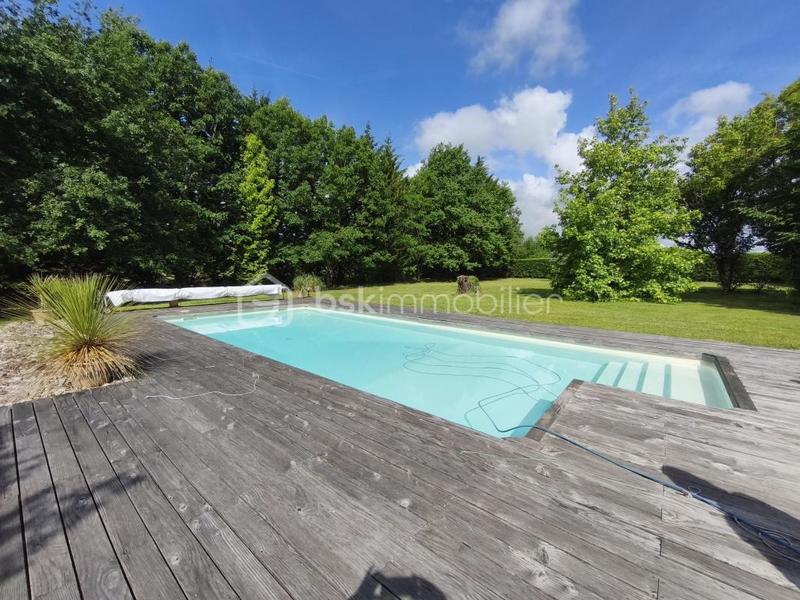 Longère - 221 m² - 10 pièces