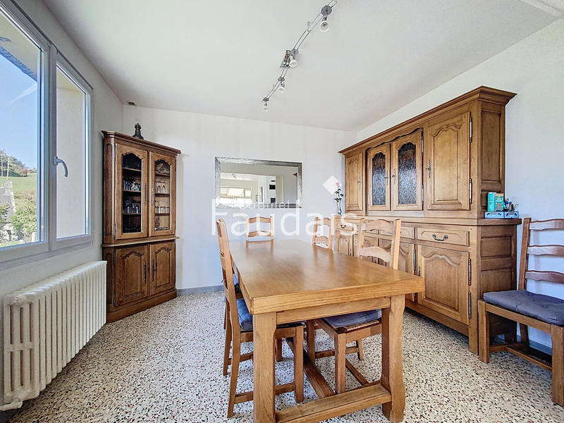 Maison - 105 m² - 6 pièces