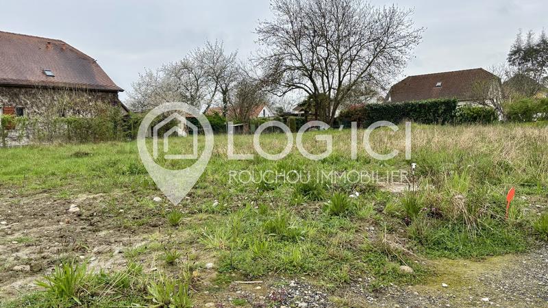 Terrain constructible - 640 m²