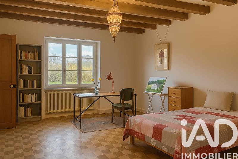 Maison - 170 m² - 7 pièces