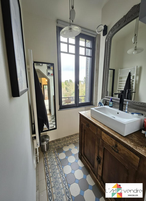 Maison - 111 m² - 6 pièces