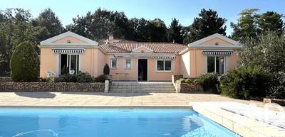 Maison - 140 m² - 6 pièces