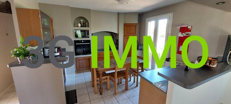 Maison - 165 m² - 7 pièces