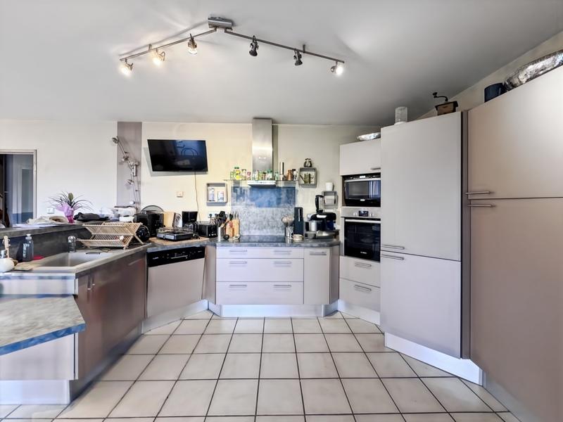 Maison - 150 m² - 7 pièces