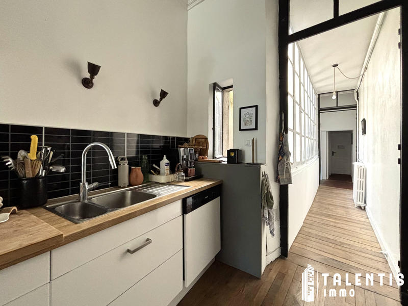 Appartement - 82 m² - 3 pièces