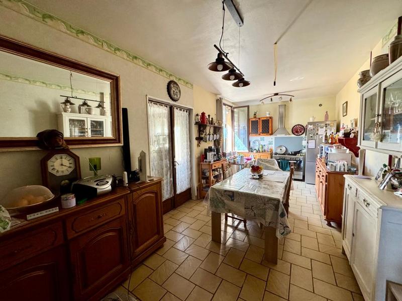 Maison - 102 m² - 4 pièces