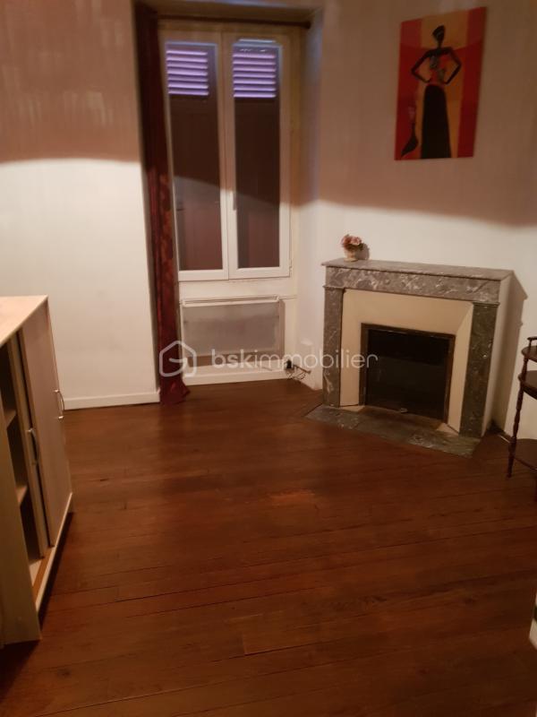 Immeuble - 168 m² - 12 pièces