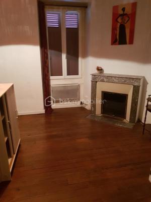 Immeuble - 168 m² - 12 pièces