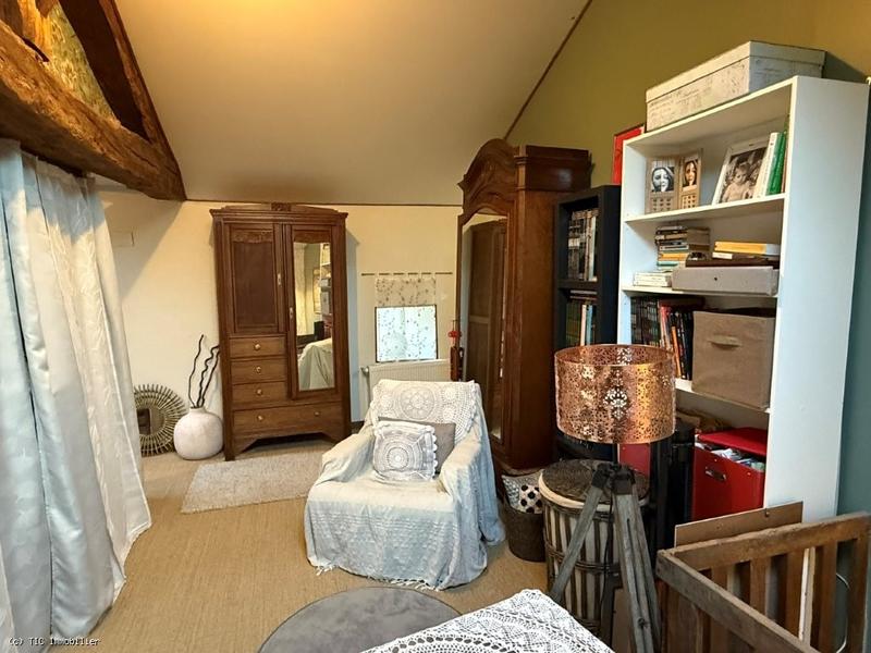 Propriété - 195 m² - 7 pièces