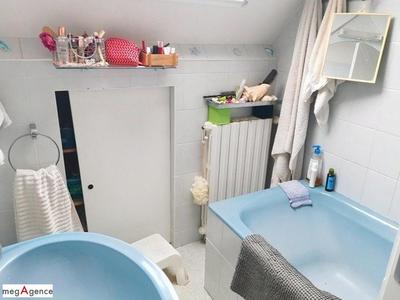 Appartement - 85 m² - 4 pièces