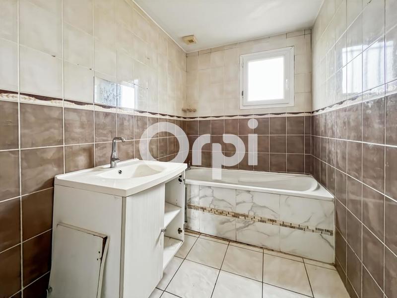 Maison - 126 m² - 5 pièces