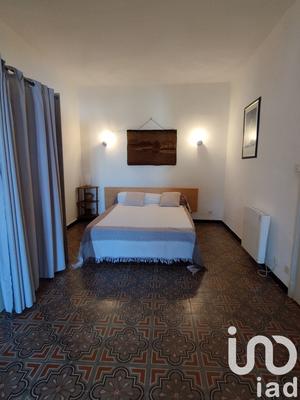 Maison de village - 240 m² - 6 pièces