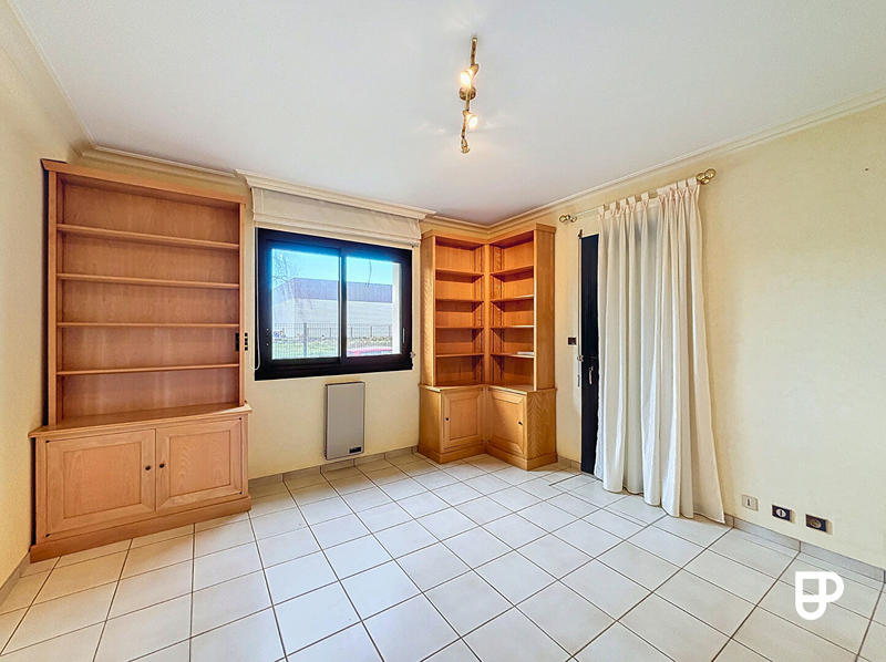 Maison - 177 m² - 5 pièces