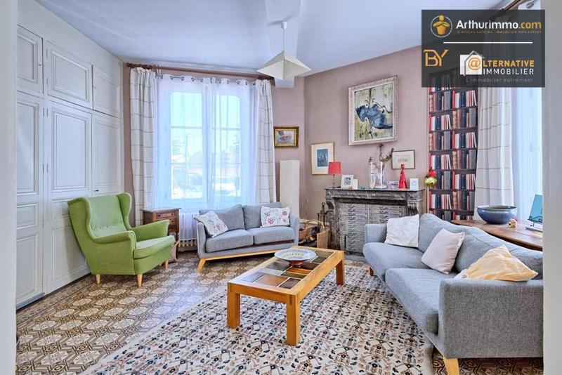 Maison de maîtres - 292 m² - 12 pièces