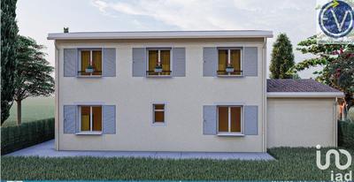 Maison - 104 m² - 5 pièces