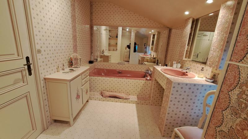 Maison ancienne - 265 m² - 8 pièces