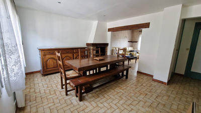 Maison - 80 m² - 5 pièces