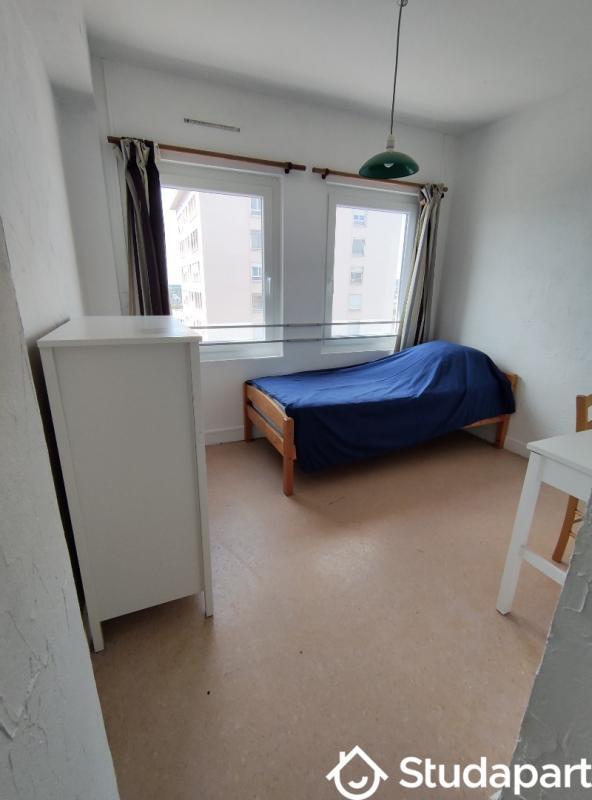 Chambre - 9 m² - 1 pièce