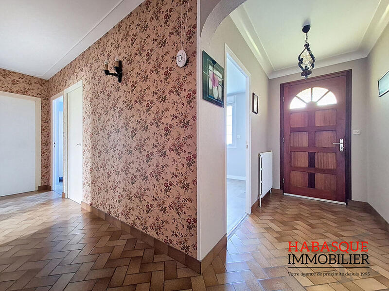 Maison - 115 m² - 7 pièces