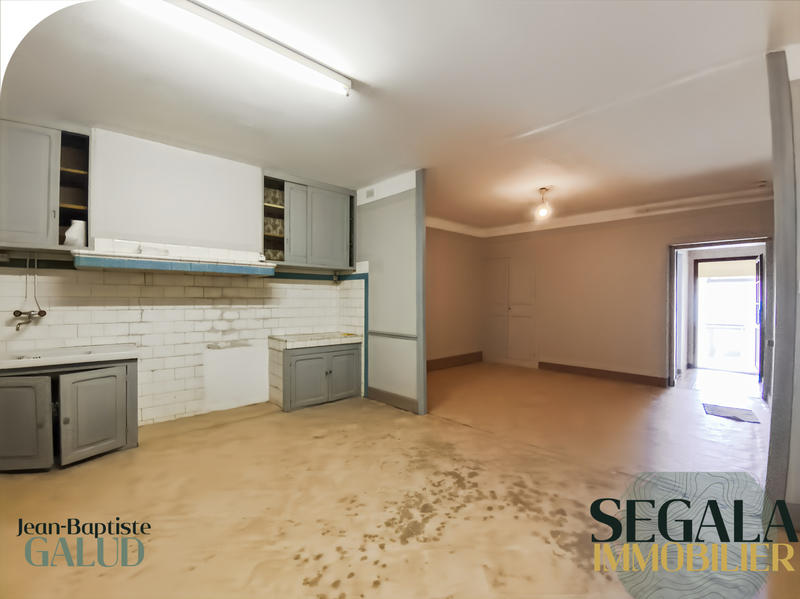 Maison - 96 m² - 4 pièces