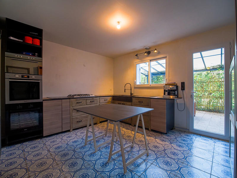 Maison - 218 m² - 7 pièces