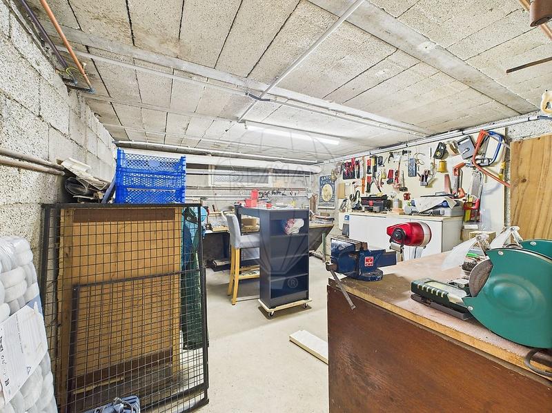 Maison - 210 m² - 5 pièces