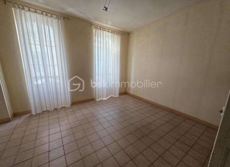 Immeuble - 100 m² - 6 pièces