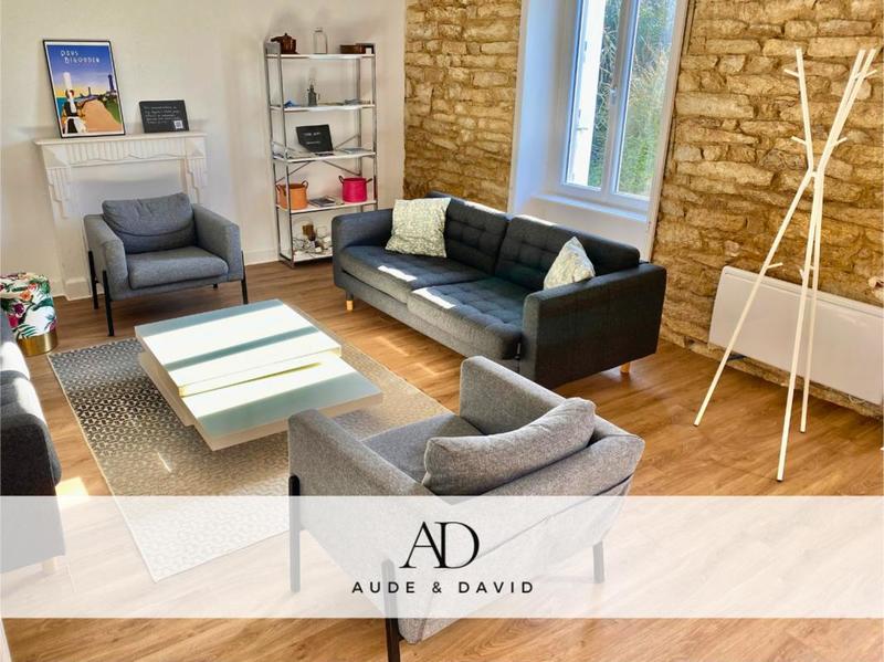 Maison - 230 m² - 7 pièces