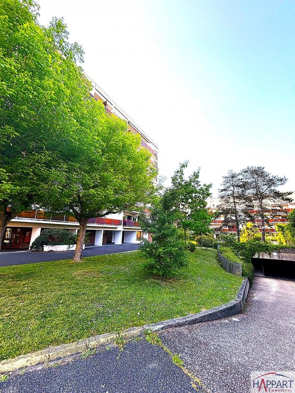 Appartement - 88 m² - 4 pièces