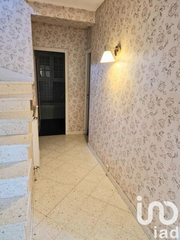 Maison - 122 m² - 6 pièces