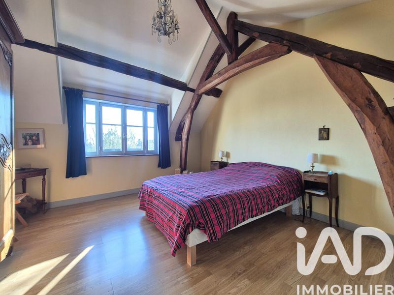 Maison - 180 m² - 7 pièces