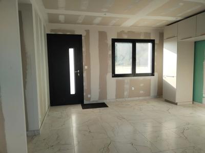 Maison - 116 m² - 6 pièces