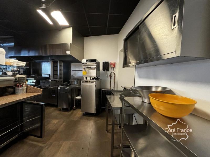 Fonds de commerce - Local commercial - 104 m²