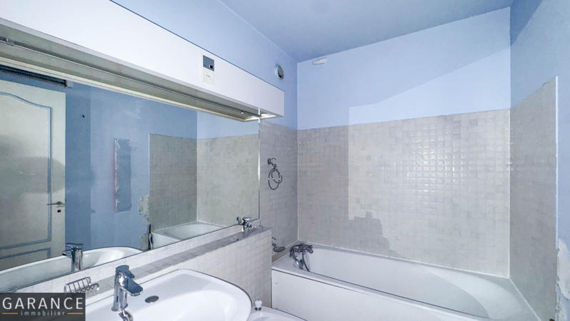 Appartement - 107 m² - 5 pièces