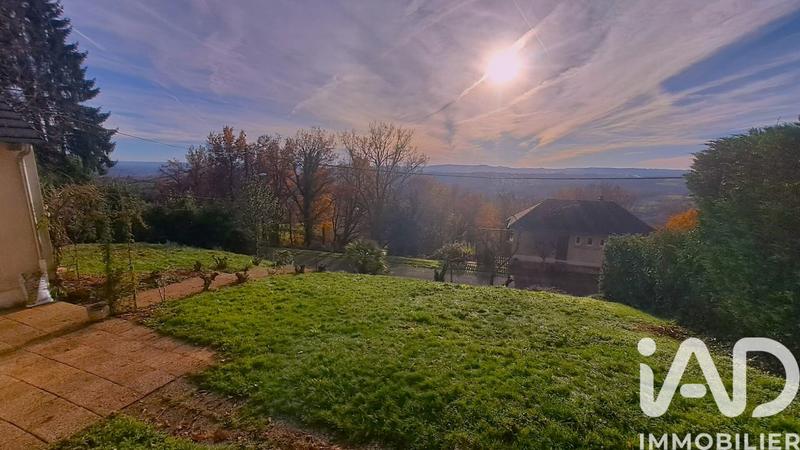 Maison - 89 m² - 5 pièces