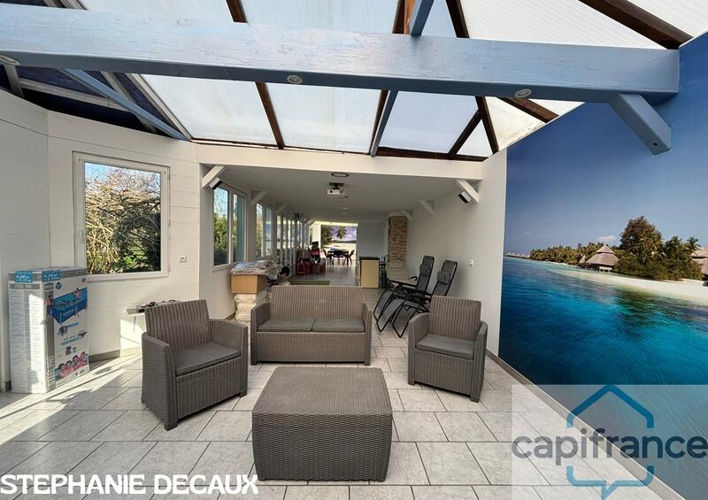 Maison - 159 m² - 9 pièces