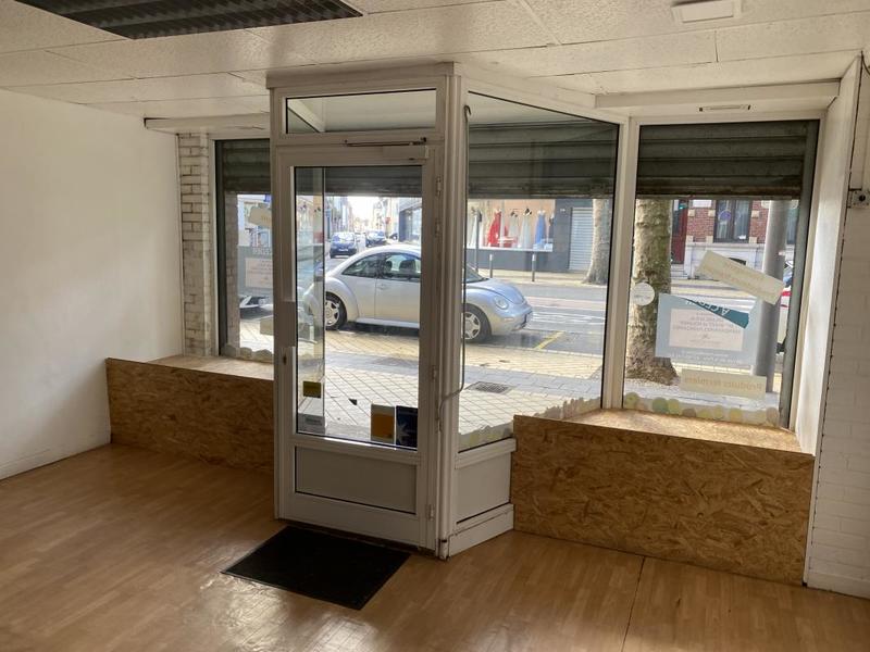 Bureau - 85 m² - 1 pièce