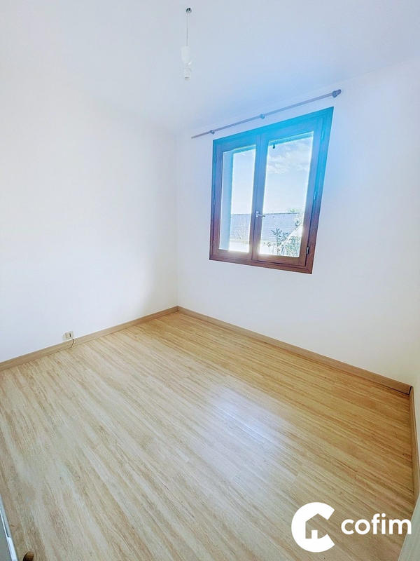 Maison - 161 m² - 6 pièces