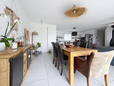 Maison - 130 m² - 5 pièces