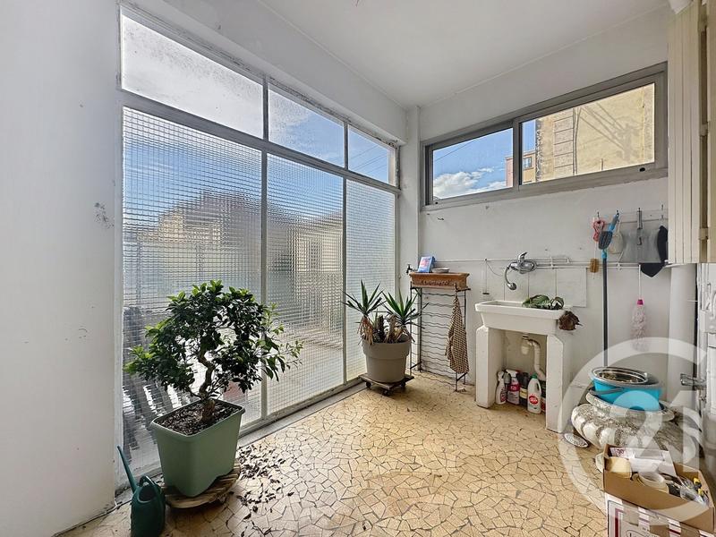 Appartement - 182 m² - 7 pièces