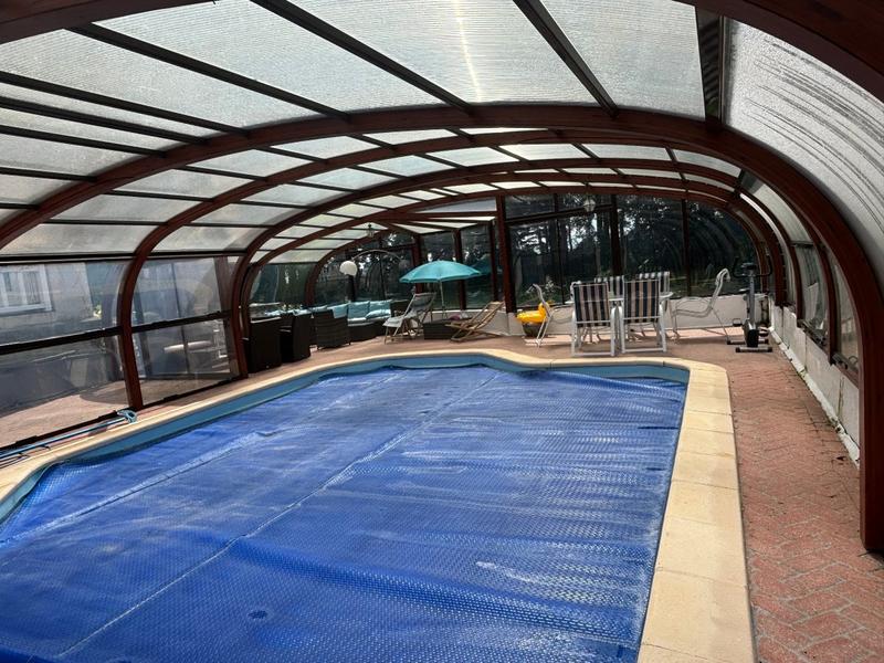 Maison de maîtres - 395 m² - 11 pièces