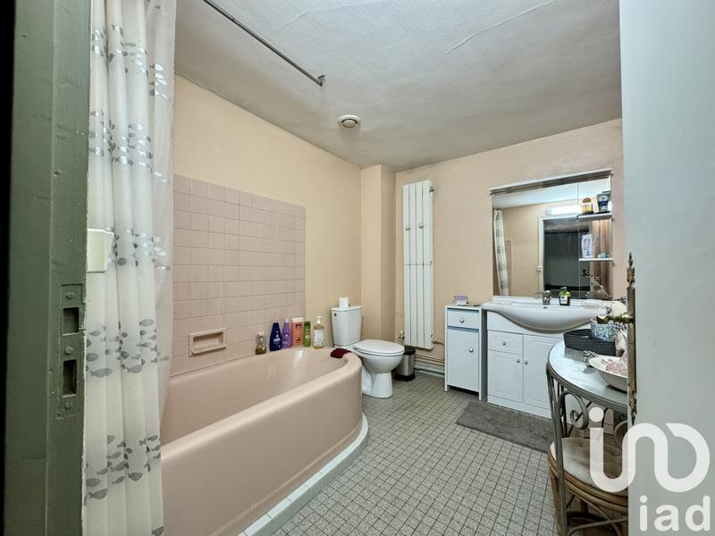 Maison - 167 m² - 6 pièces