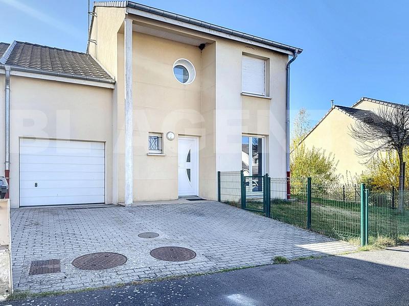 Maison - 120 m² - 6 pièces