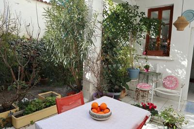 Maison - 348 m² - 10 pièces