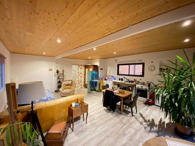 Immeuble - 2 256 m² - 5 pièces