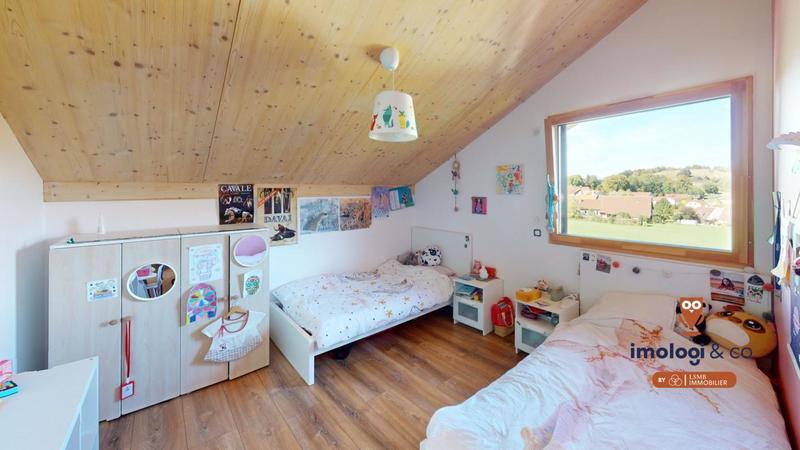 Maison - 173 m² - 7 pièces