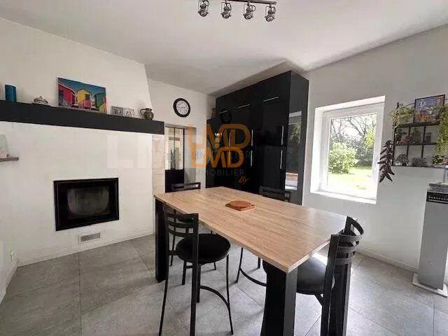 Longère - 205 m² - 9 pièces