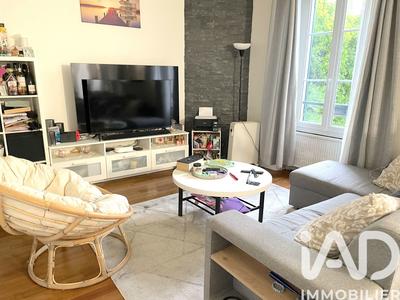 Appartement - 75 m² - 3 pièces