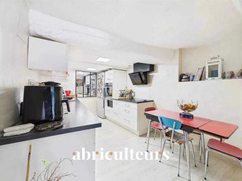 Maison de village - 94 m² - 5 pièces