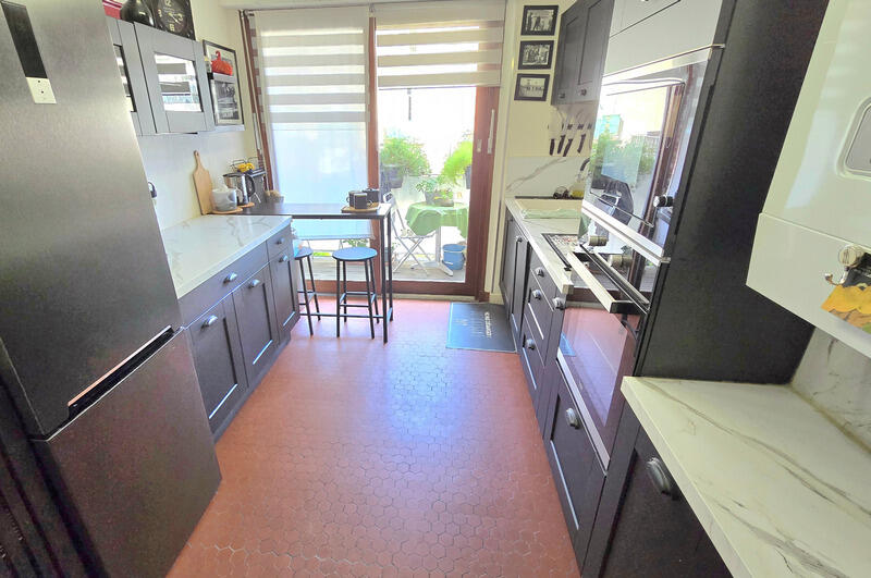 Appartement - 77 m² - 3 pièces